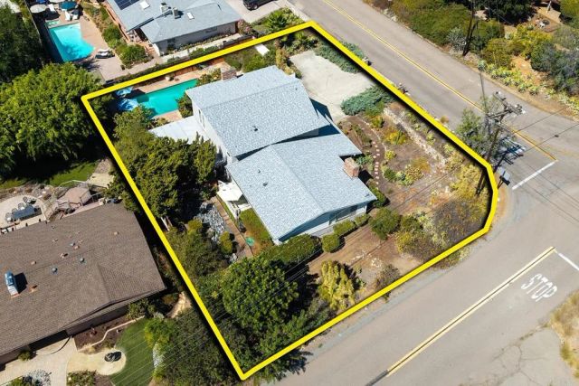 10071 Resmar Pl, La Mesa, CA 91941