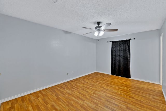 501 Post Oak Lane, Burleson, TX 76028