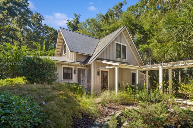 16 Live Oak Frst, Okatie, SC 29909