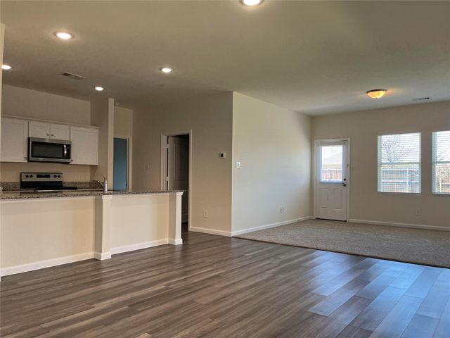 781 Richmond Drive, Lavon, TX 75166