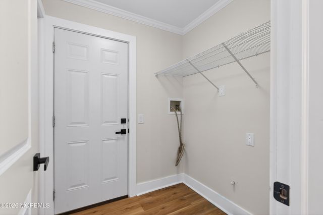 199 Canterbury Lane, Toms River, NJ 08757