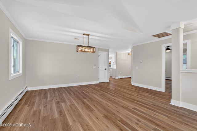 199 Canterbury Lane, Toms River, NJ 08757