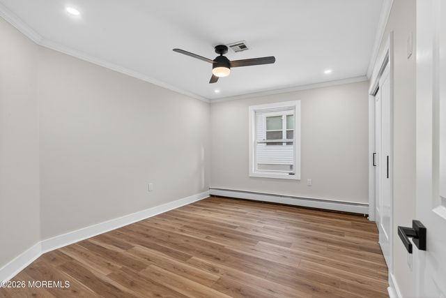199 Canterbury Lane, Toms River, NJ 08757