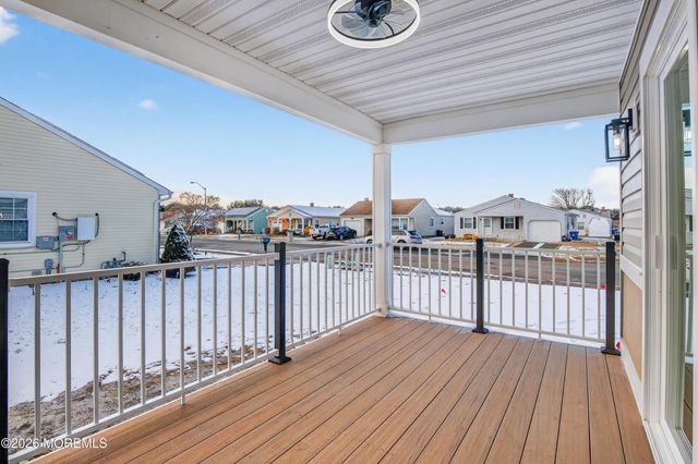 199 Canterbury Lane, Toms River, NJ 08757