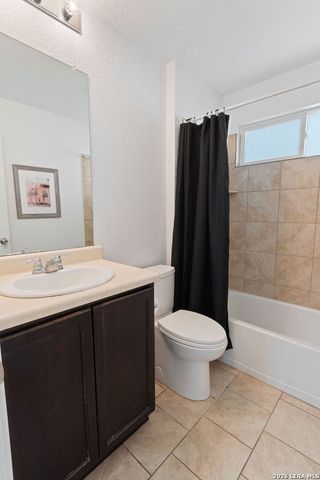 8855 Belgian Falls, San Antonio, TX 78254