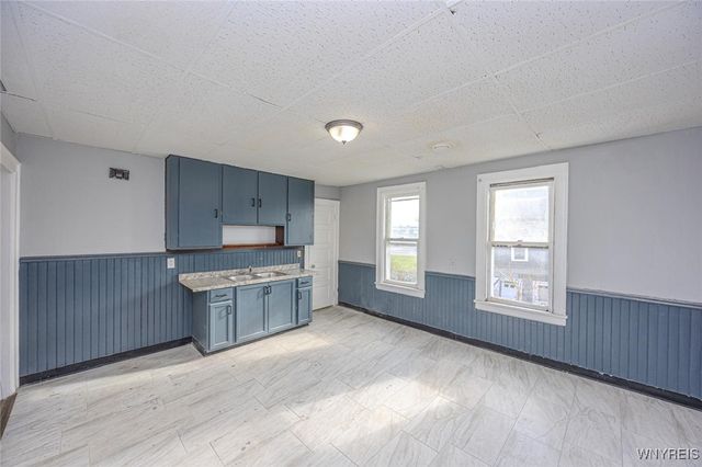 19 Miller Avenue, Buffalo, NY 14212