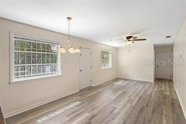 420 N FAIRVIEW AVENUE, Deland, FL 32724