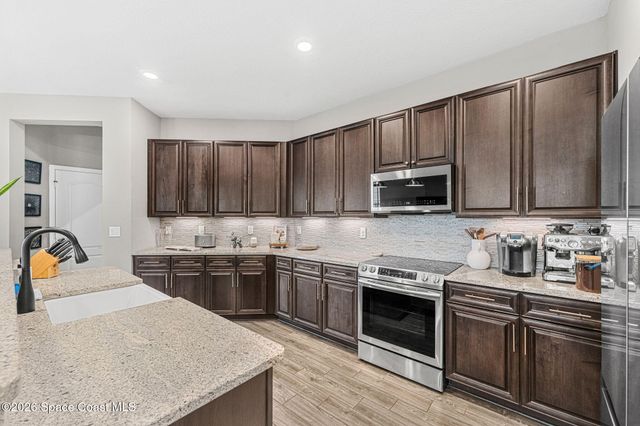 1601 Orsi Place, West Melbourne, FL 32904