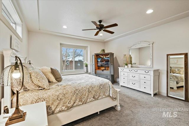 6789 Red Shine Way, Boise, ID 83709