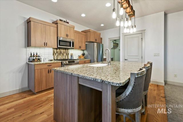 6789 Red Shine Way, Boise, ID 83709