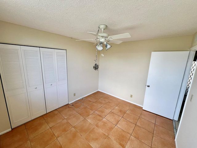 9450 Poinciana Place 416, Davie, FL 33324