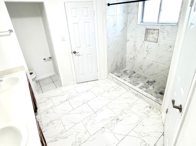 4214 Lost Lake Lane, Spring, TX 77388