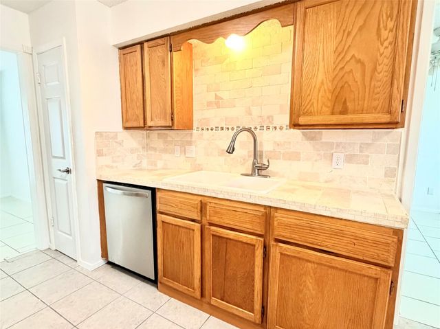 4214 Lost Lake Lane, Spring, TX 77388