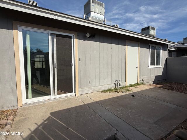 5960 W OREGON Avenue 126, Glendale, AZ 85301