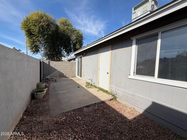 5960 W OREGON Avenue 126, Glendale, AZ 85301