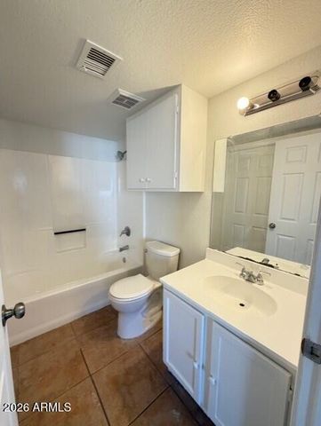 5960 W OREGON Avenue 126, Glendale, AZ 85301