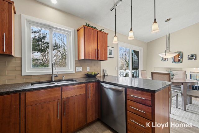 3345 Brook Trail Se, City Of Grand Rapids, MI 49508