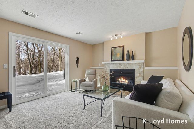 3345 Brook Trail Se, City Of Grand Rapids, MI 49508