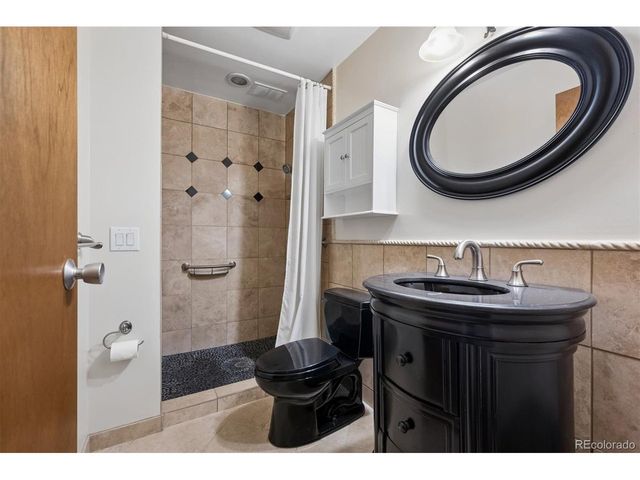 9315 E Center Ave 2D, Denver, CO 80247