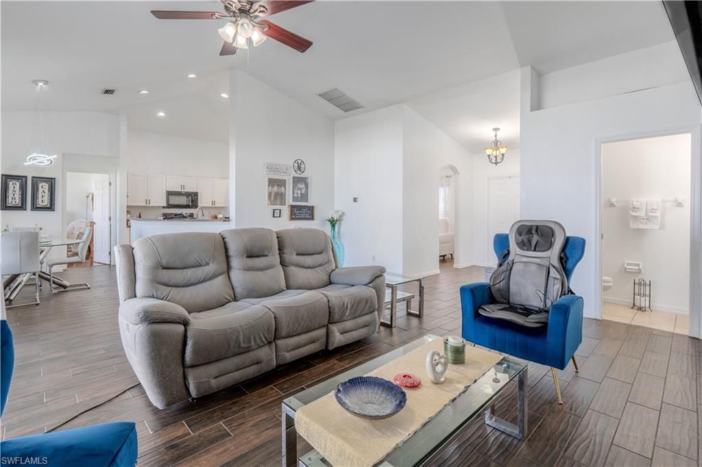 Image 10 of property listing at 16 NW 18th AVE, Cape Coral, FL 33993