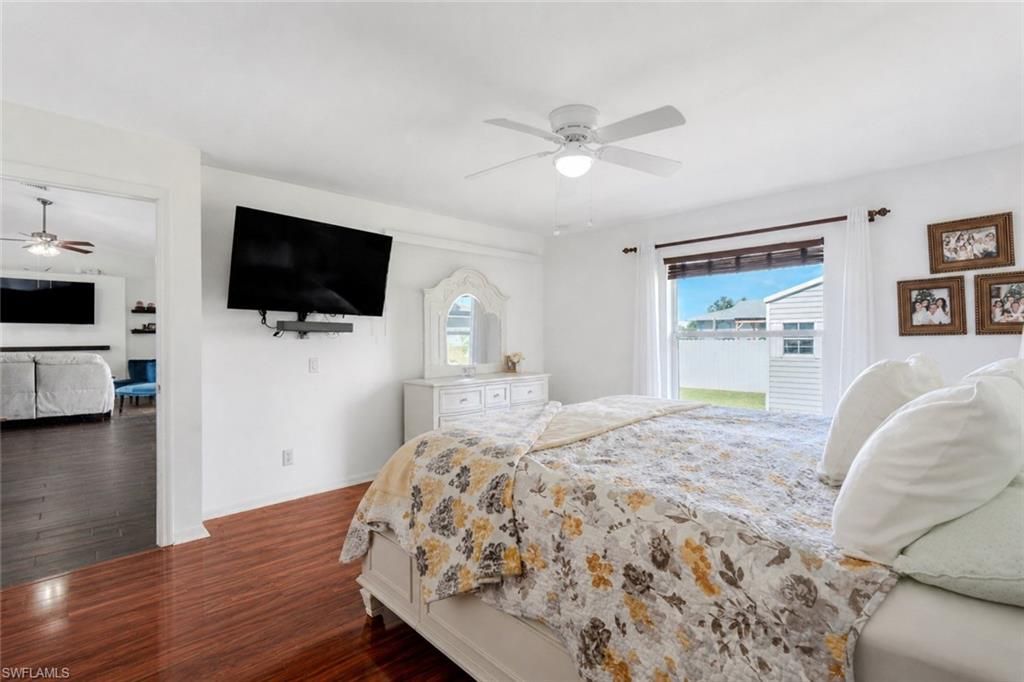 Image 27 of property listing at 16 NW 18th AVE, Cape Coral, FL 33993