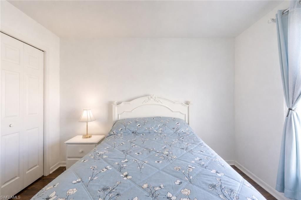 Image 38 of property listing at 16 NW 18th AVE, Cape Coral, FL 33993