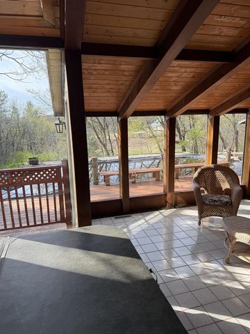 7842 Big Timber Trail, Middleton, WI 53562