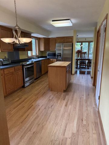 7842 Big Timber Trail, Middleton, WI 53562