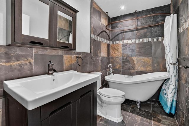 22608 Middletown Drive, Boca Raton, FL 33428