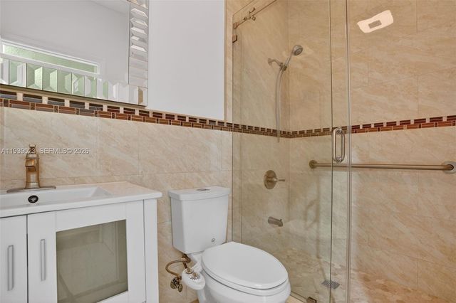 15051 SW 18th Ter, Miami, FL 33185