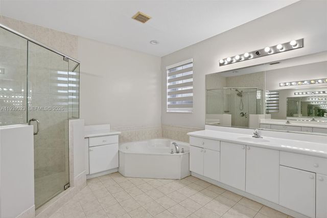 15051 SW 18th Ter, Miami, FL 33185