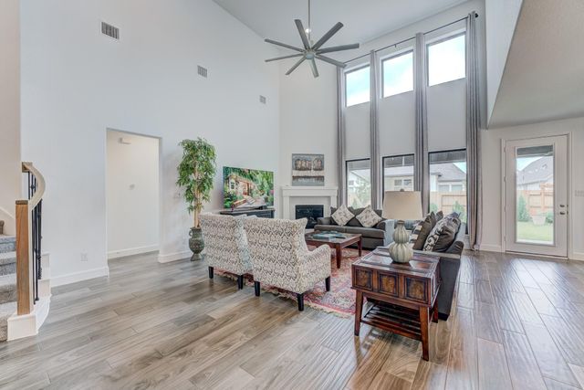 19210 Derby Run Lane, Tomball, TX 77377