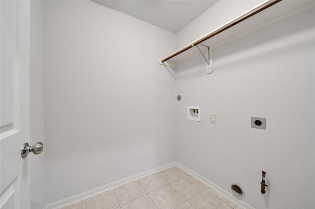 19310 Young Oak Street, Spring, TX 77379