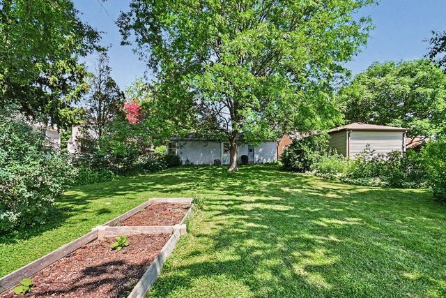516 S Grace Street, Lombard, IL 60148
