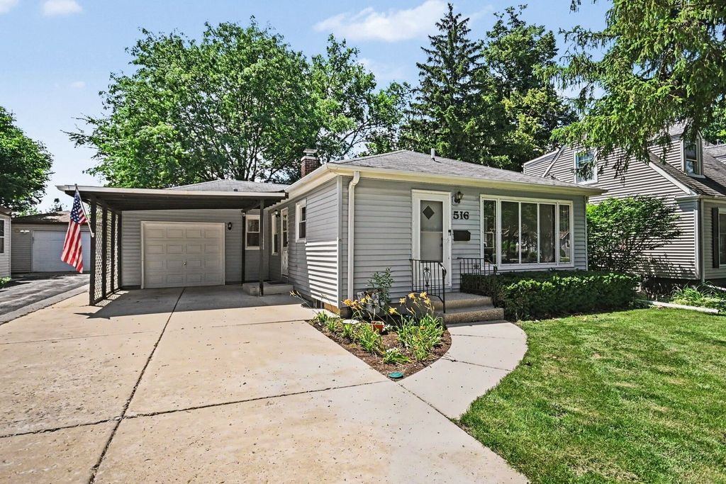 516 S Grace Street, Lombard, IL 60148
