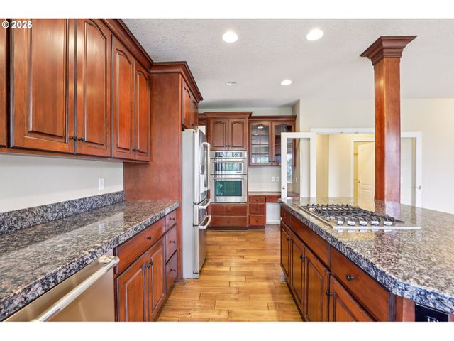 16765 Sw BLACKBERRY Ln, Beaverton, OR 97007