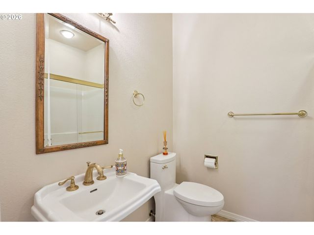 16765 Sw BLACKBERRY Ln, Beaverton, OR 97007