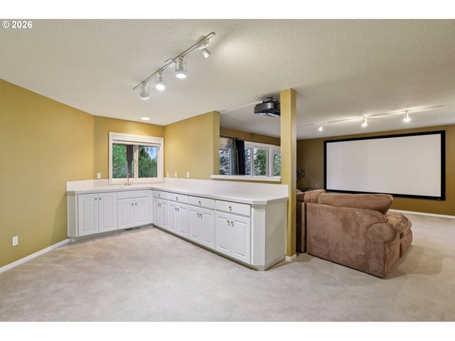 16765 Sw BLACKBERRY Ln, Beaverton, OR 97007