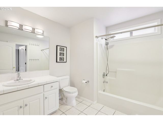 16765 Sw BLACKBERRY Ln, Beaverton, OR 97007