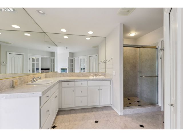 16765 Sw BLACKBERRY Ln, Beaverton, OR 97007