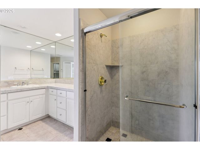 16765 Sw BLACKBERRY Ln, Beaverton, OR 97007