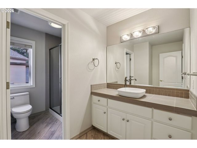 16765 Sw BLACKBERRY Ln, Beaverton, OR 97007