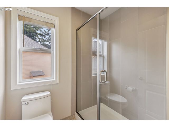 16765 Sw BLACKBERRY Ln, Beaverton, OR 97007