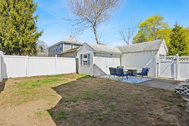 37 Kelley Avenue, East Providence, RI 02916