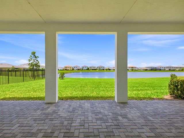 5170 LIBERTY Lane, The Acreage, FL 33470