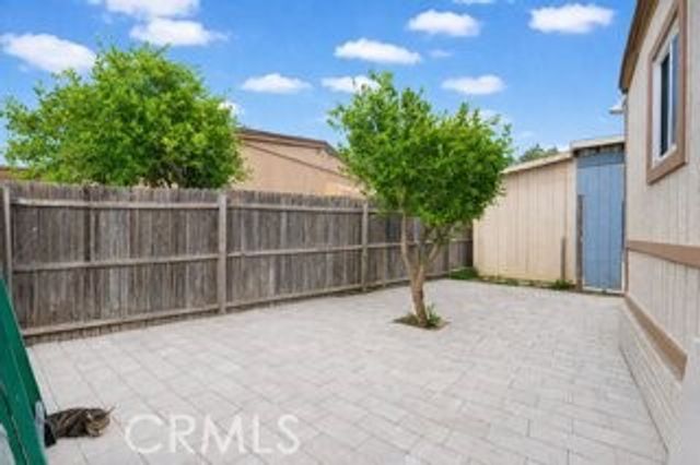 205 Duchess Lane, Santa Ana, CA 92704