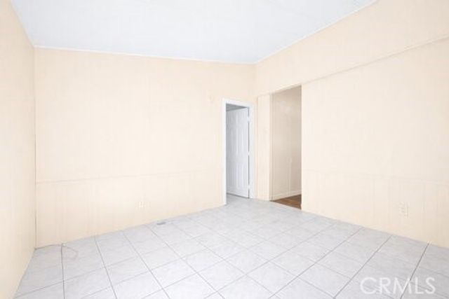 205 Duchess Lane, Santa Ana, CA 92704