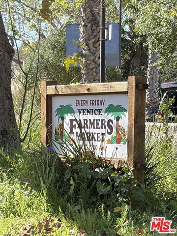 2425 Ocean Avenue 1, Venice (los Angeles), CA 90291