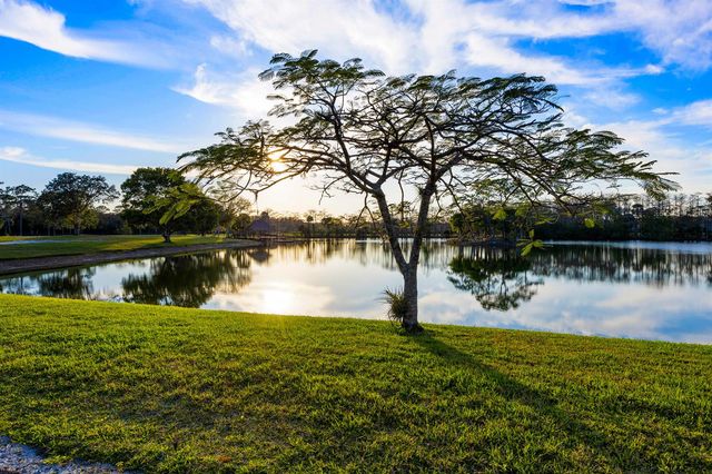 20000 SE Mack Dairy Road SE, Jupiter, FL 33478