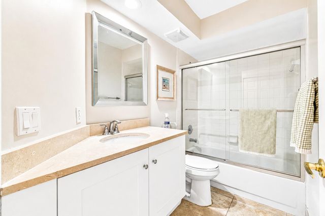 17061 EMILE Street 5, Boca Raton, FL 33487